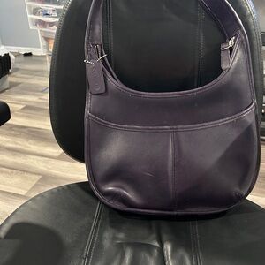 Vintage Coach Elegant Ink Purple Leather Shoulder Bag RARE  D8C-9033